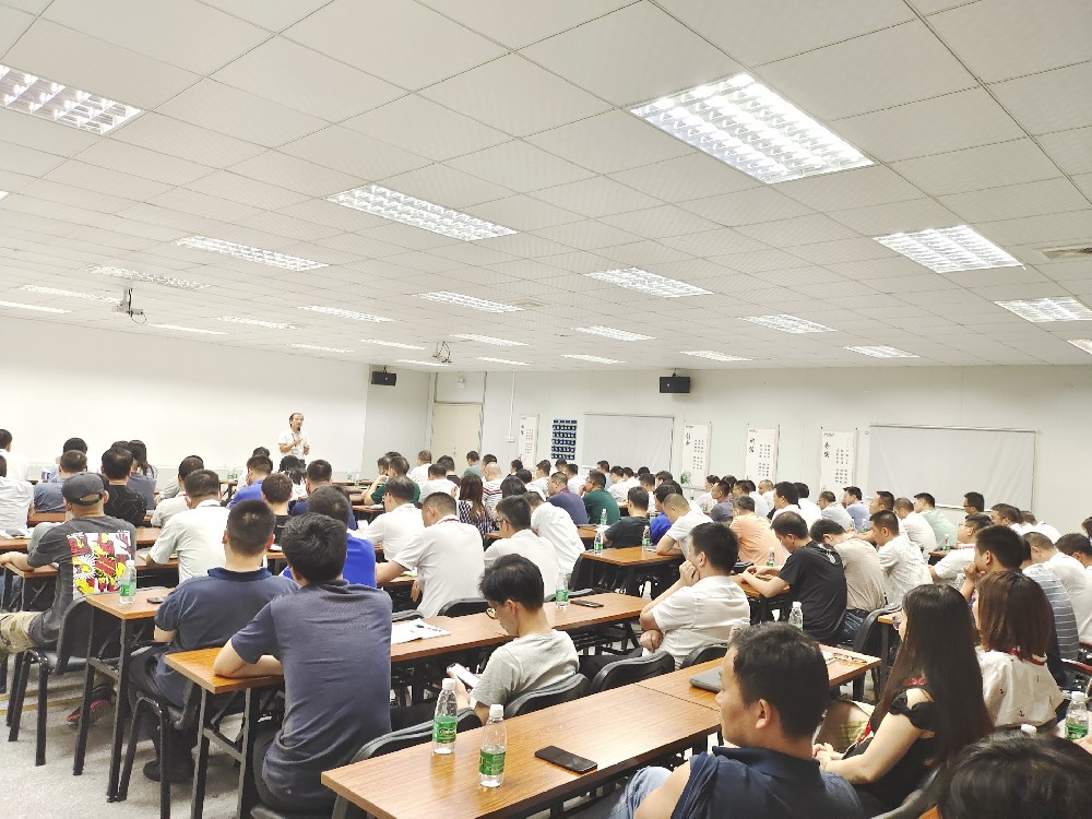 警鐘長(zhǎng)鳴，常抓不懈！沃德召開安全生產(chǎn)專題會(huì)議